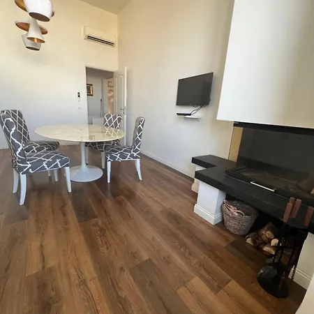 Santa Rosa 3 Bedrooms - Private Parking
