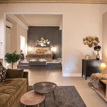 Apartment Duomo Apt With Mini Private Pool Florenz