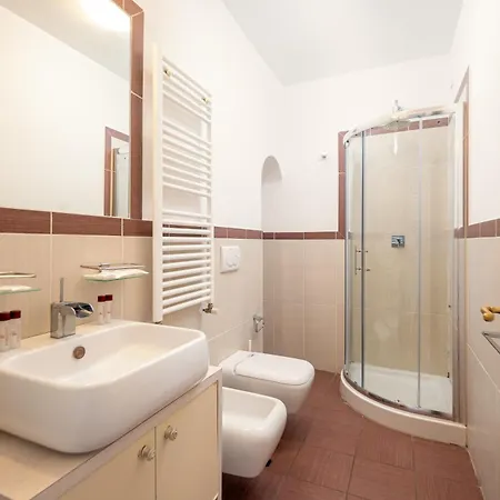 L'antica Porta Boutique Bed & Breakfast 3*