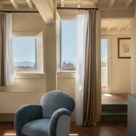 Loggiato Dei Serviti Firenze