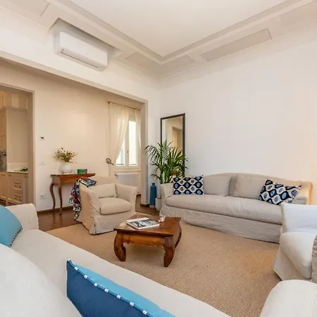 San Niccolo Romantic Flat By 360rentals