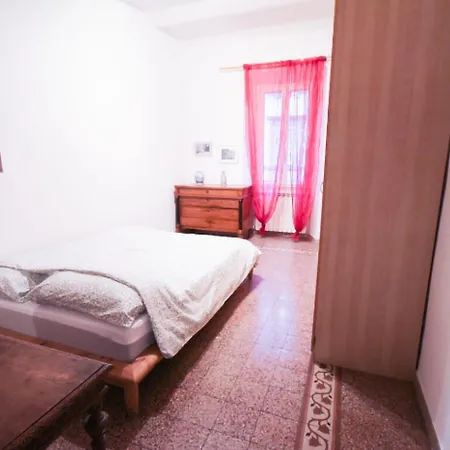 Niccolini 6 - Cozy Flat Nearby Center Florence