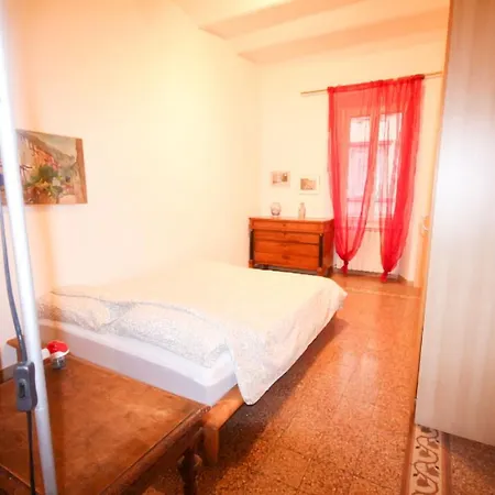 Niccolini 6 - Cozy Flat Nearby Center Apartment *