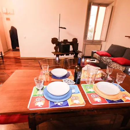 Niccolini 6 - Cozy Flat Nearby Center Apartment *