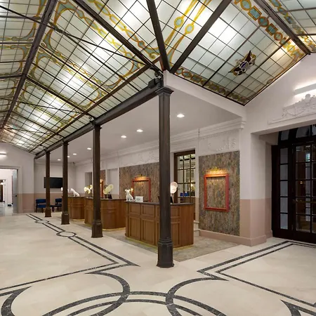 Anglo American Florence, Curio Collection By Hilton Florencia