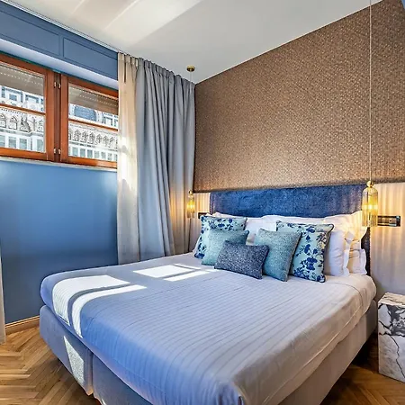 Hotel Duomo 3*
