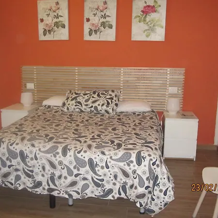 60m² 1 Slaapkamer, 2 Privé Badkamer In Historical Center