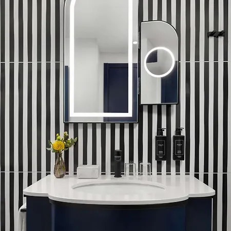Anglo American Florence, Curio Collection By Hilton