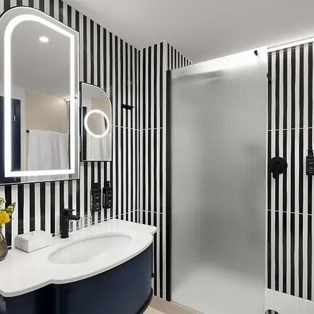 Anglo American Florence, Curio Collection By Hilton Otel 5*