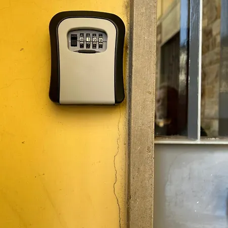 Incantevole Con Patio Apartment *