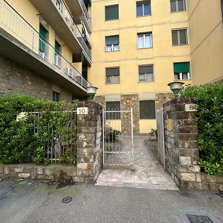 Incantevole Con Patio Florence