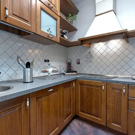 Giannotti Apartment *