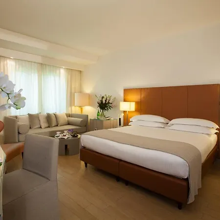 Starhotels Michelangelo 4*