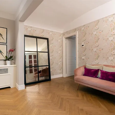Apartment Palazzo Pazzi Vitali Luxury In