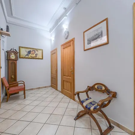 Da Leonardo Apartment Florence