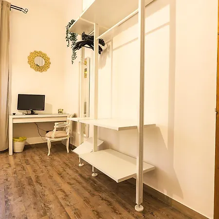 Tina House Apartment *