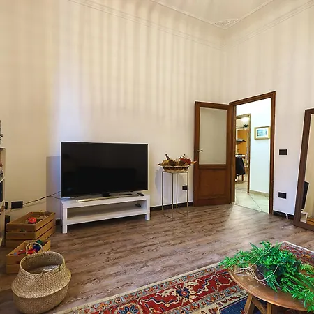 Apartment Tina House