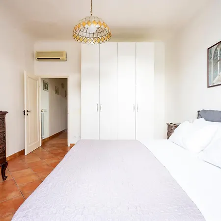 Piattellina 8 * Florença