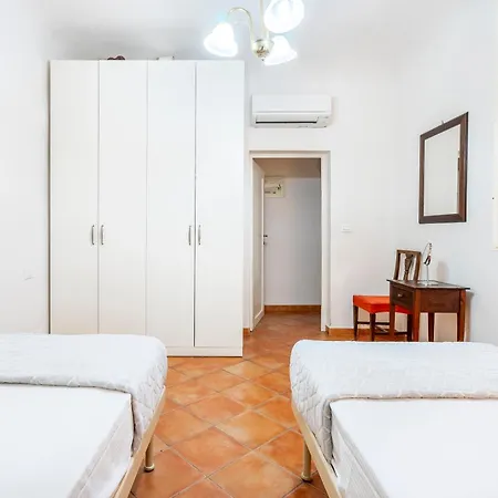 Piattellina 8 * Florença