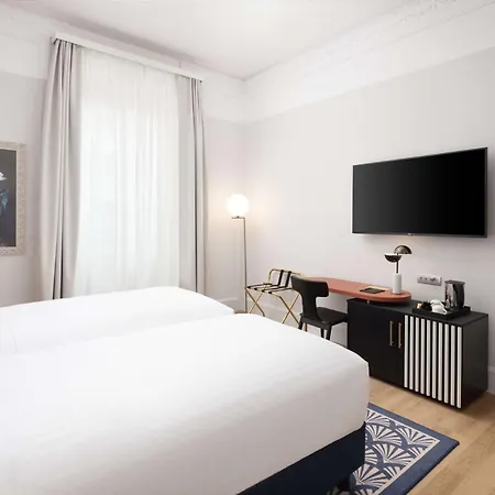 Anglo American Florence, Curio Collection By Hilton 5*