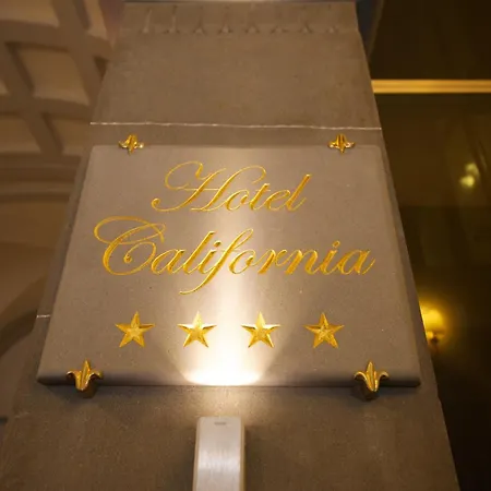 Hotel California 4*