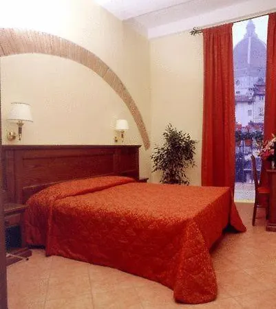 Hotel California 4*