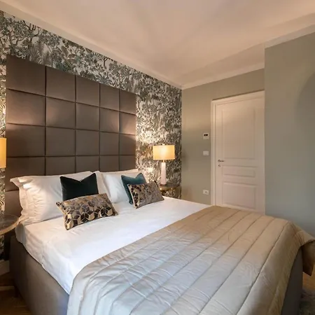 Apartment Palazzo Pazzi Vitali Luxury In *