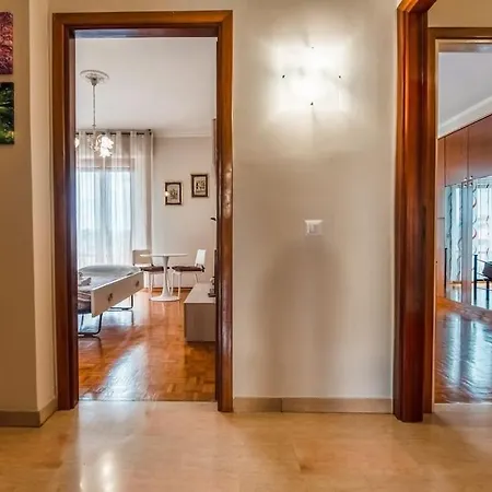 Valmara Aretina House In