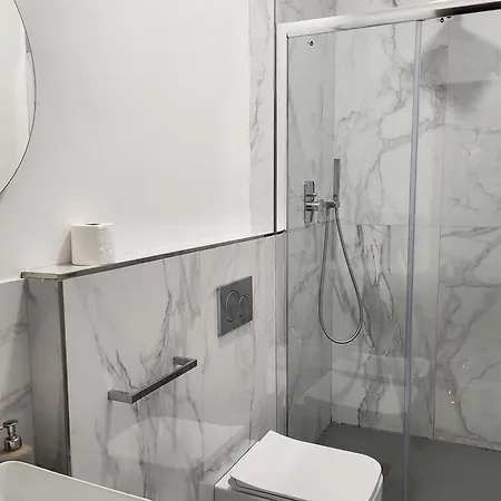 110 Sqm 6 Sleeps In Santa Croce