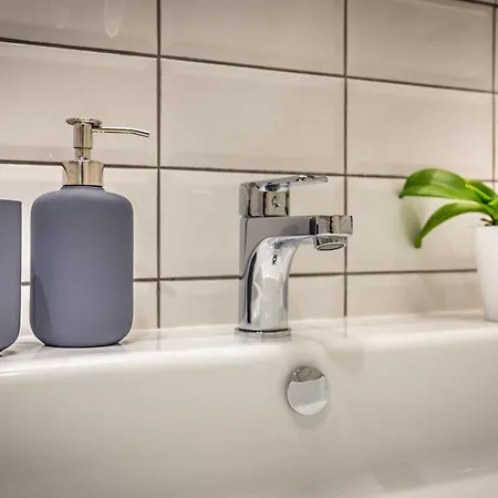 Cobalt Cove 2 Bedroom Apartment
