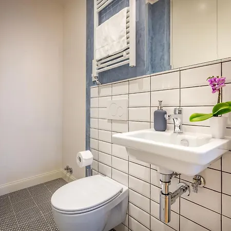 Cobalt Cove 2 Bedroom