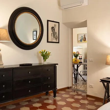 Alojamento de Acomodação e Pequeno-almoço Palazzo D'ambra Residenza D'epoca