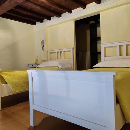 La Casa Di Orsola Pensión Florencia