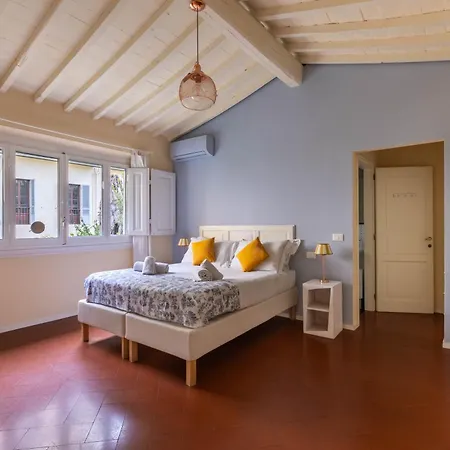 Bed & Breakfast Secret Garden