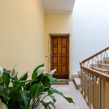 Vespucci 60 Luxury Apt With Garage And Balcony * Firenze