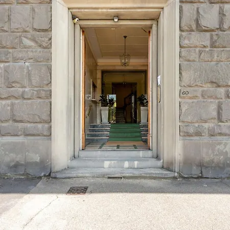 Vespucci 60 Luxury Apt With Garage And Balcony Appartamento Firenze