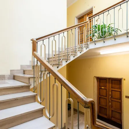 Vespucci 60 Luxury Apt With Garage And Balcony Appartamento