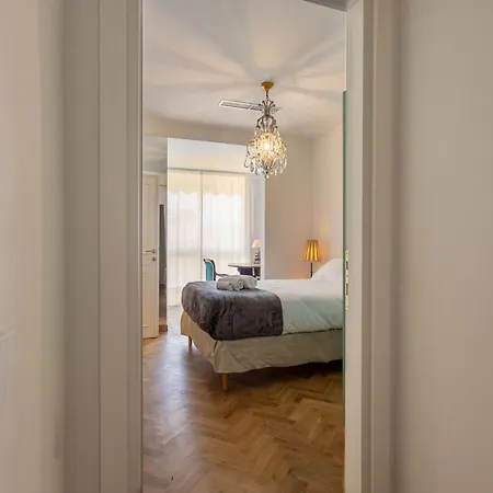 Vespucci 60 Luxury Apt With Garage And Balcony Appartamento Firenze