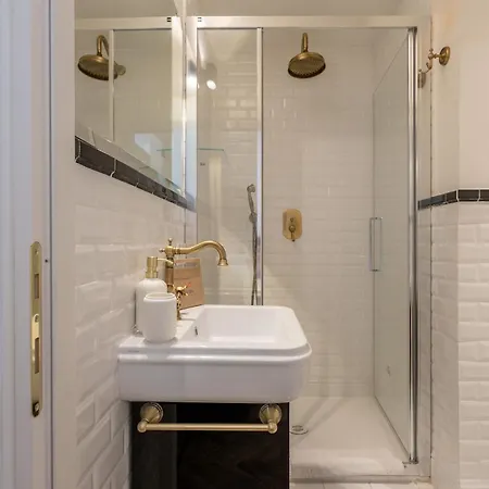 Vespucci 60 Luxury Apt With Garage And Balcony Appartamento Firenze
