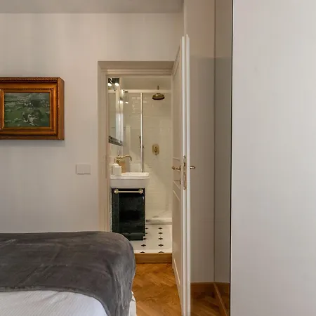 Appartamento Vespucci 60 Luxury Apt With Garage And Balcony *