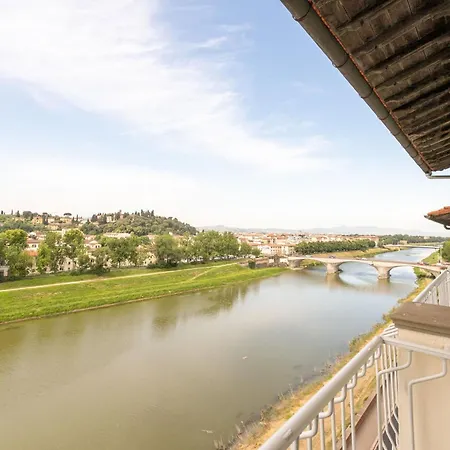 Appartamento Vespucci 60 Luxury Apt With Garage And Balcony Firenze