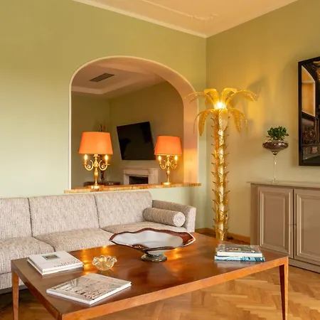 Appartamento Vespucci 60 Luxury Apt With Garage And Balcony Firenze