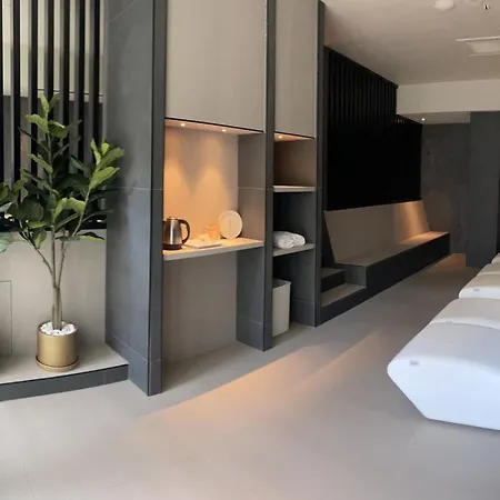 Hotel Mh & Florence