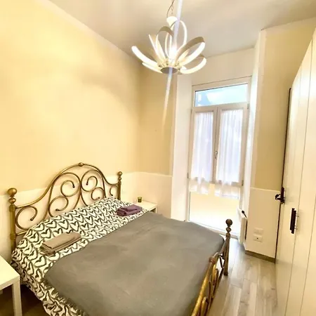 아파트 Cosy Modern Flat Private Patio *
