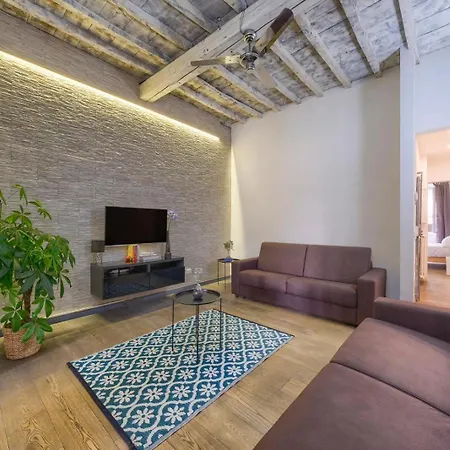 Moderno A 2 Minuti Dalla Stazione Con Ac E Wifi Appartement
