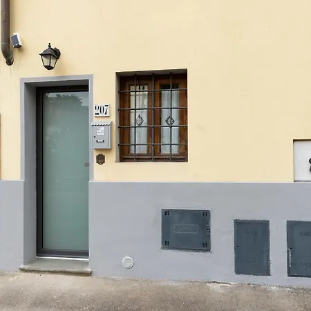 Holiday home Terracielo Isola, Tra Parco E Centro X 5 Con Giardino