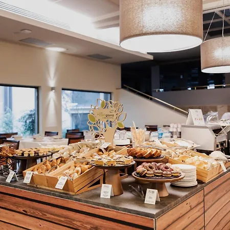 Hotel Fh55 Grand Mediterraneo Florencia