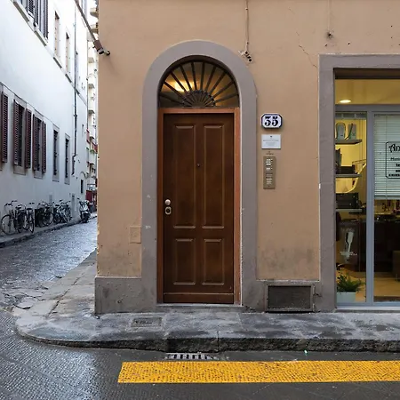 Apartment Dietro Al Duomo Free Wi-fi Florence