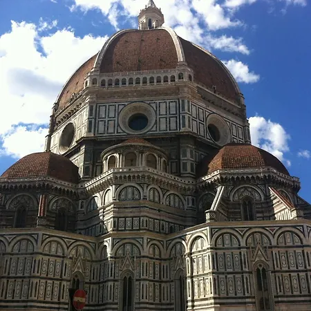 Davanti Al Duomo-appartamento Storico Daire Floransa