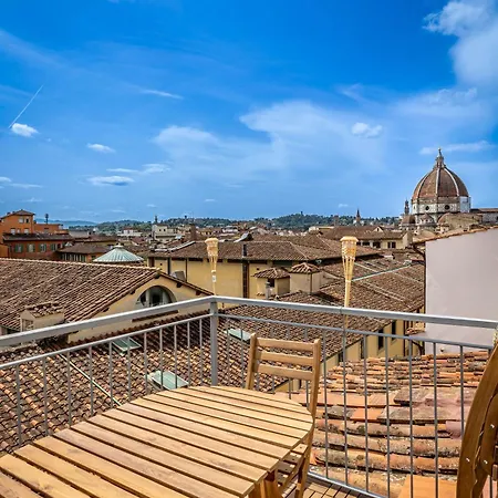 Yd Stunning Terrace On The Accademia Apartment Florence